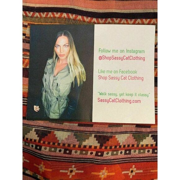 Millau Red Orange Ivory Short Sleeve Crop Top - Picture 8 of 8